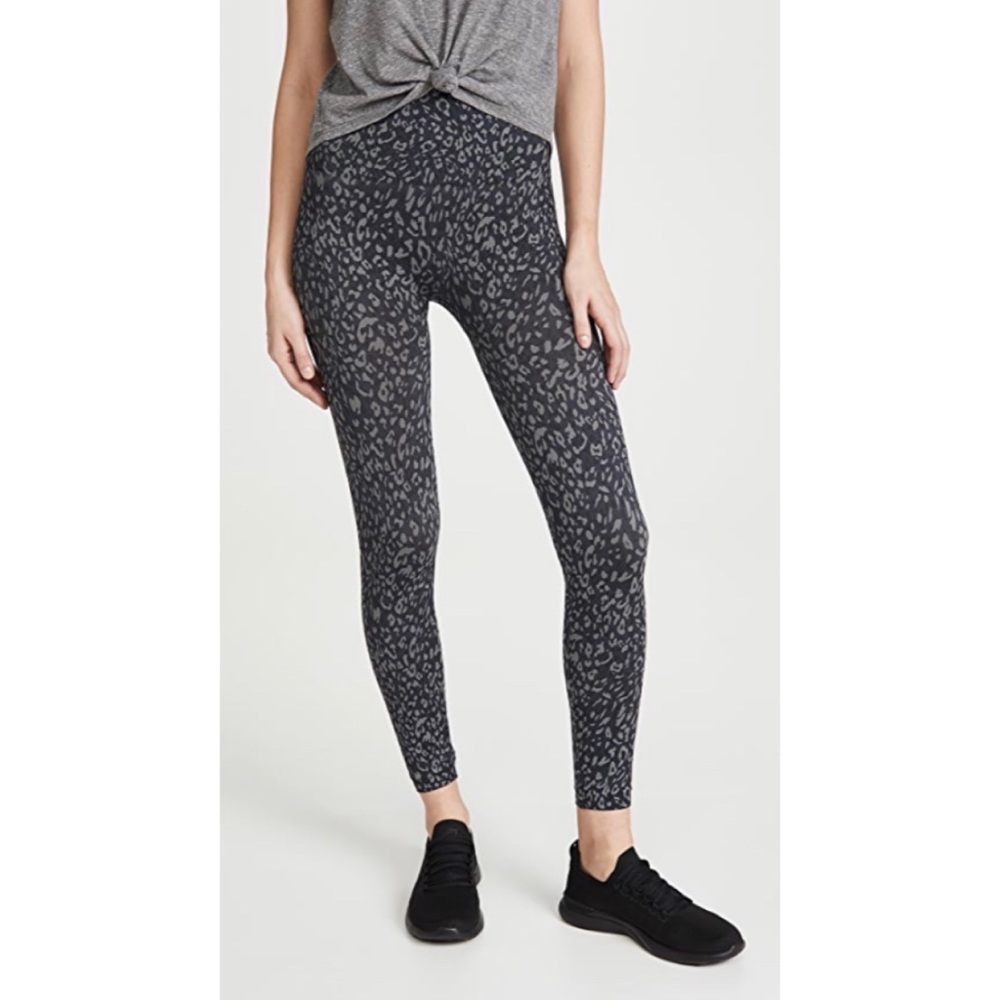Spanx Look At Me Now Seamless Leggings in Animal Print XL